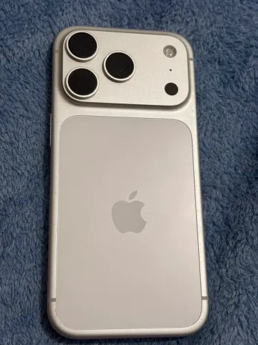 IPHONE 17 pro