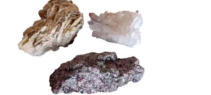 3 PEDRAS BRUTAS GRANADA,CRISTAL E ALBITA