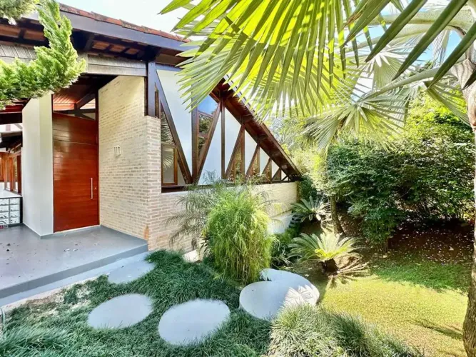 Casa à venda Condomínio recanto Inpla na Granja Viana