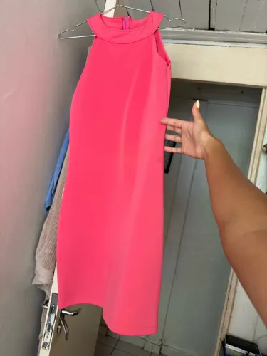 Vestido rosa tubinho