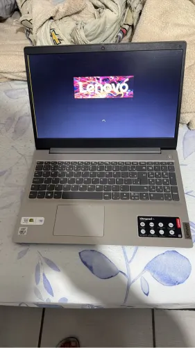 Notebook a venda 