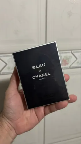 Perfume Chanel Bleu