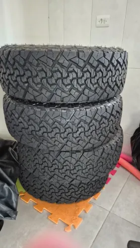 Pneus 265/70 r17 a/t
