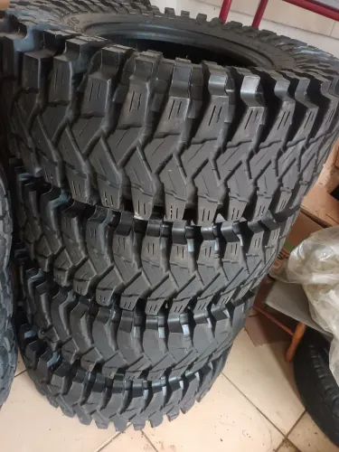 Pneus Max Trepador 37x12 