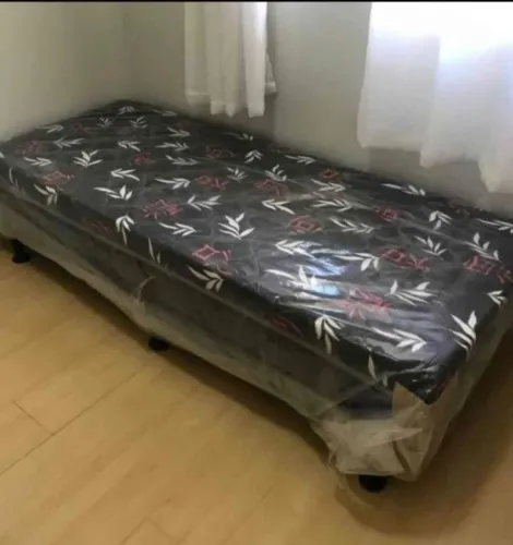 CAMA BOX SOLTEIRÃO 1,88X88