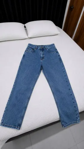 CALÇA JEANS MOM - TAMANHO 38