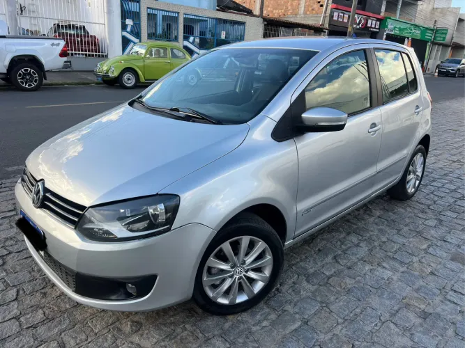 Volkswagen Fox Prime/higli. 1.6 Total Flex 8V 5P 2011