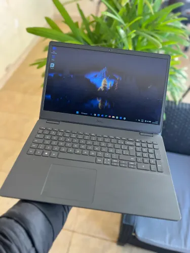 Dell i3 10a 8GB 250SSD - impecável