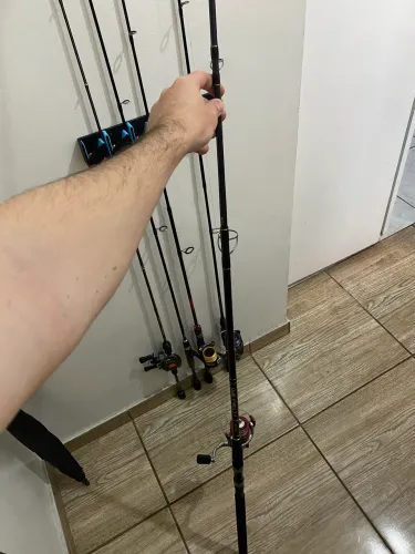 Vara de pesca para costão e embarcado