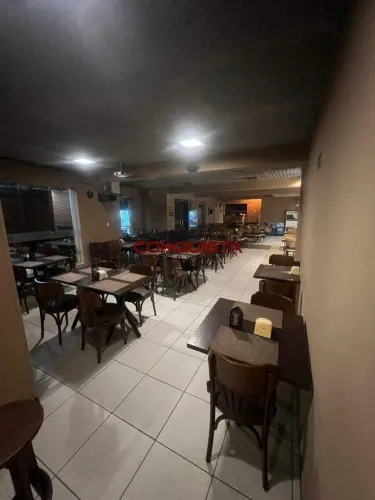 Salão Comercial para Aluguel Fortaleza (Bairro Fátima) 544,50 m²