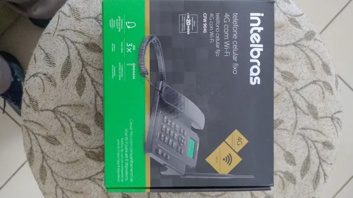 Telefone celular fixo 
