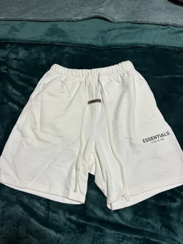 Shorts bermuda essentials nova G