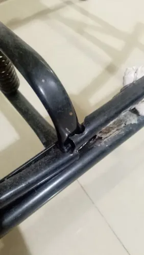 Cadeira de balanço - precisando de alguns reparos.