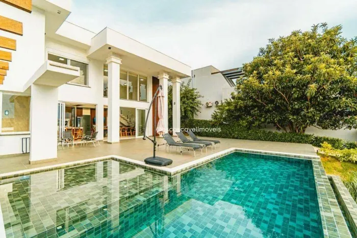 Casa mobiliada nas Marinas de Boa vista com 7 suítes à venda, 642 m²