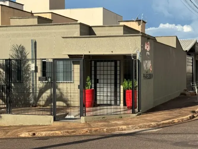 Casa De esquina Para Aluguel Jardim Brasilia