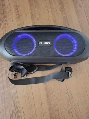 Bombox aiwa 20 w