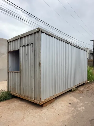 Container
