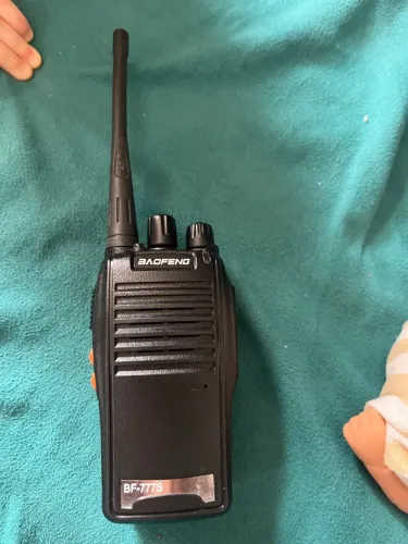 walkie-talkie
