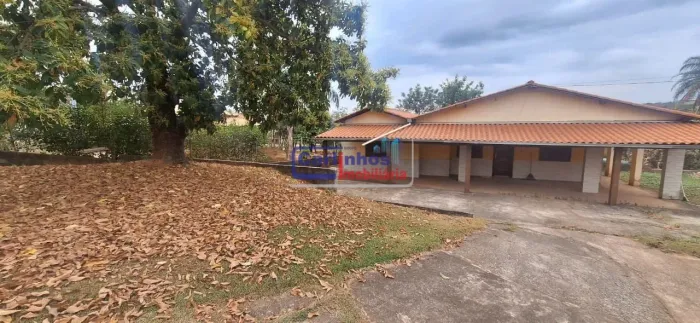 Casa em condomínio à venda no Jardim das Mangabeiras