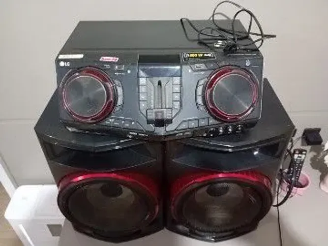 Mini System LG XBoom CJ87 1800W RMS Multi Bluetooth Dual USB