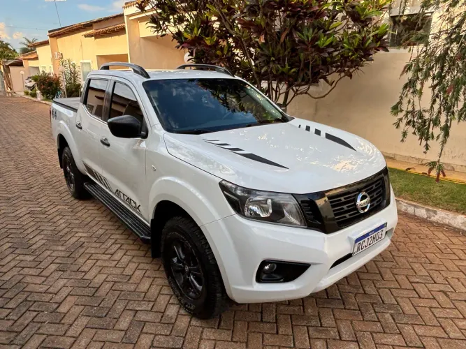 Nissan Frontier Attac.cd 4X4 2.3 Bi-TB Die. AUT 2021