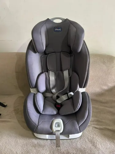 Cadeirinha de Carro Chicco 0 a 25kg com Isofix - Excelente Estado