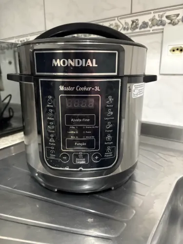 Panela de Pressão Elétrica Mondial Master Cooker 3L