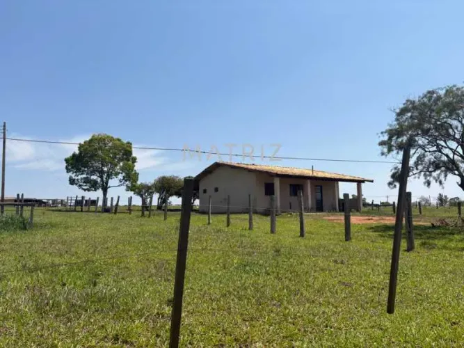 Fazenda : / Rural / Vila Moreira