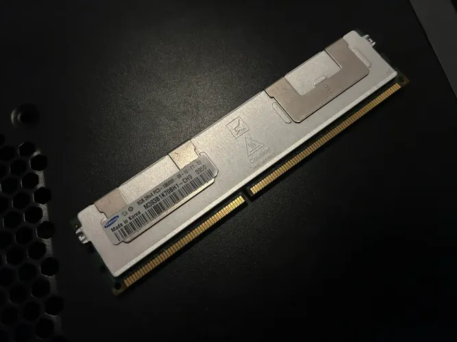 Memória RAM ECC DDR3 8gb 1333mhz