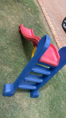 Escorregador infantil 3 escadas