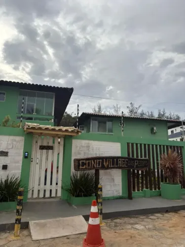 Sobrado para venda tem 150 metros quadrados com 3 quartos em Monte Agha - Piúma - ES