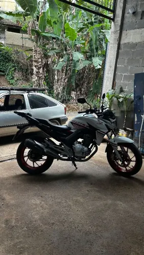 CB Twisterer 2022 único dono 