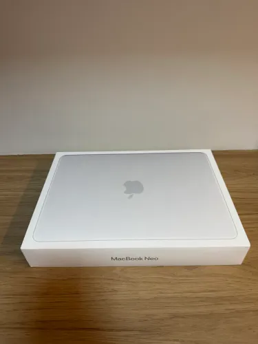 MacBook Neo 
