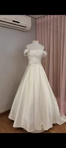 VESTIDO DE NOIVA NA COR OFF