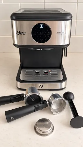 Cafeteira espresso digital Oster 