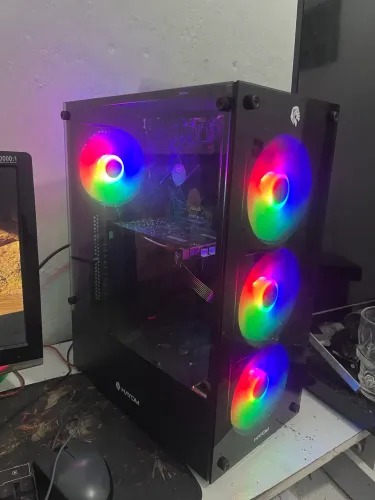 PC GAMER 