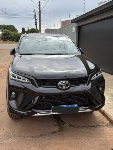 Toyota Hilux SW4 Diamond 2.8 TB 4X4 Die. Aut. 2026