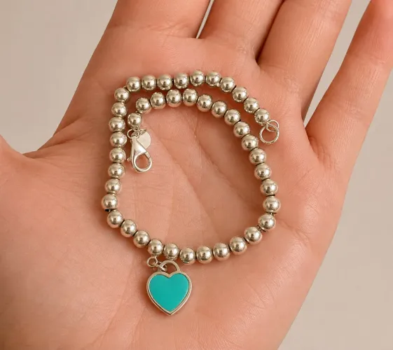 pulseira prata 925 de bolinhas com coração . 18cm