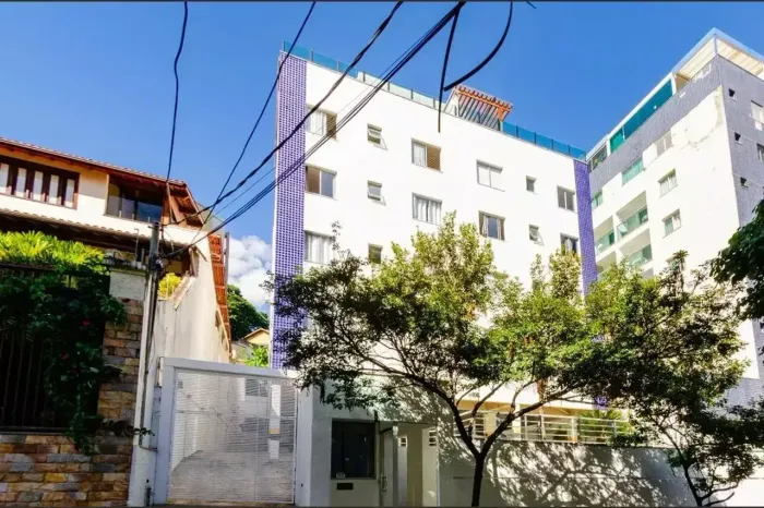 Imóvel para aluguel possui 83 metros quadrados com 3 quartos em Grajaú - Belo Horizonte - 