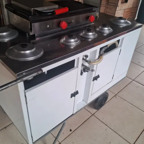 Vendo carrinho de cachorro quente usávamos para fazer lanche também 