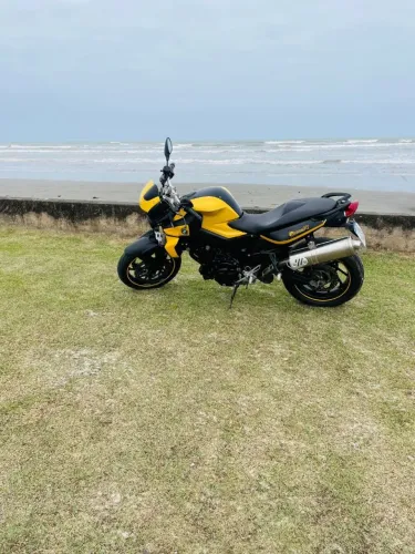 BMW f800R