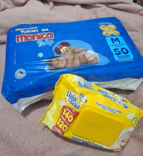 VENDO FRALDA M + LENÇO UMEDECIDO