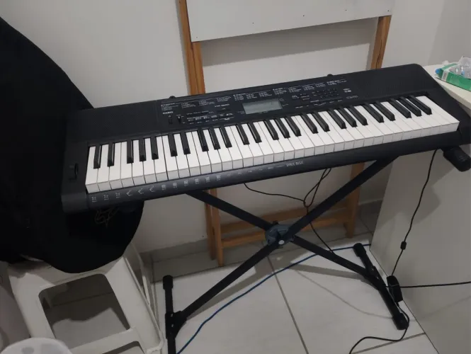 Teclado Casio CTK-3500 Completo em perfeito estado - Pedal Sustain, Capa e Suporte