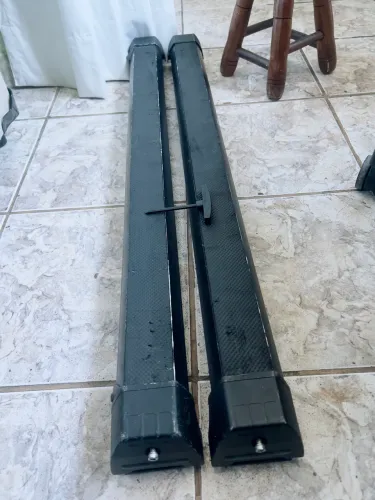 Vende-se rack de teto para carro