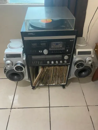 Aparelho gradiente system 96 tudo funcionando em perfeito estado de brinde mas 100 discos