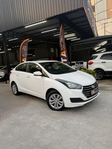 Hyundai HB20S C.plus/c.style 1.6 Flex 16V Mec.4p 2017