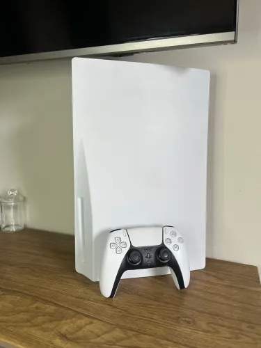 PLAYSTATION 5 NOVINHO EM PERFEITO ESTADO
