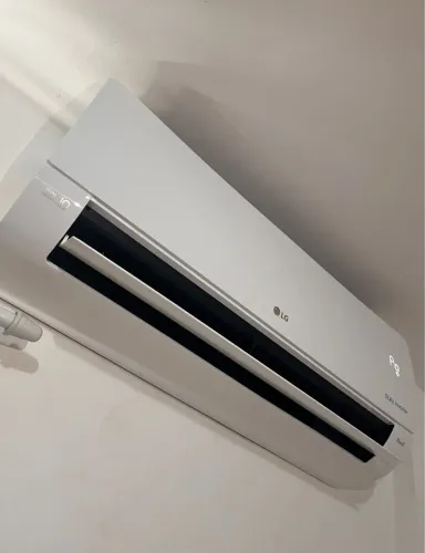 Ar condicionado LG Dual Inverter 9000 BTUs