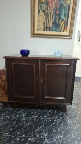 Buffet Aparador de Madeira com 2 Portas e Gavetas