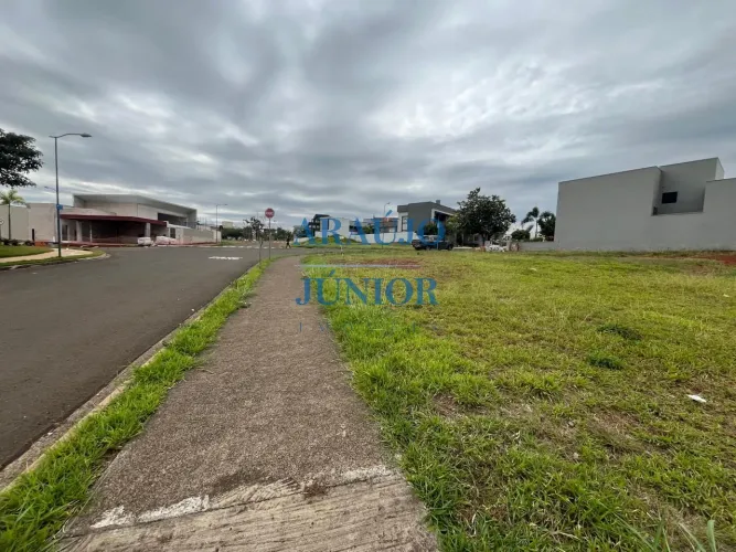 Condomínio de alto padrão à venda em Americana-SP, no bairro Parque Nova Carioba: luxo e c